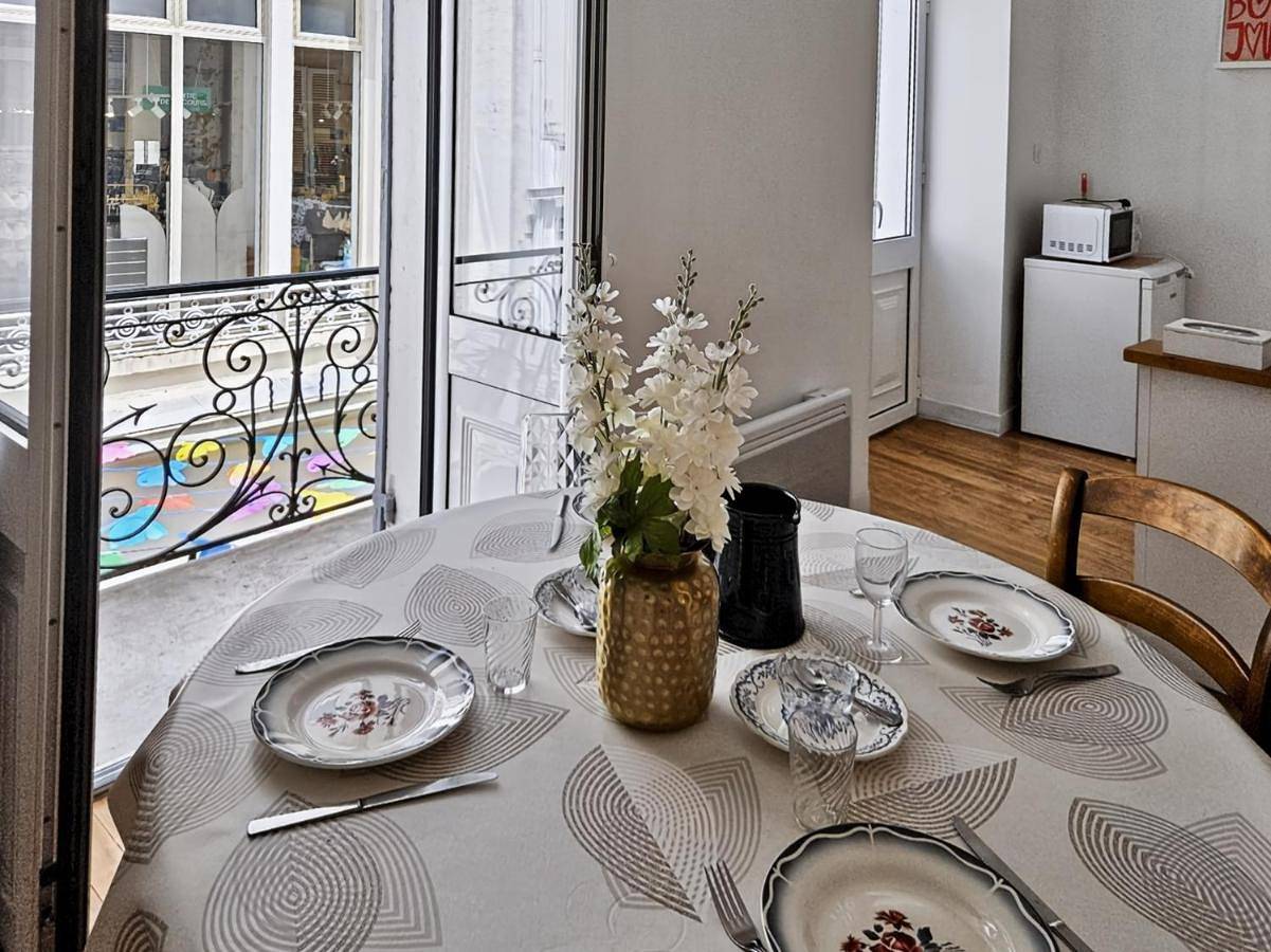 Appartement entier, Le Citadin - Centre - Wifi - Balcon in Dax, Région de Dax