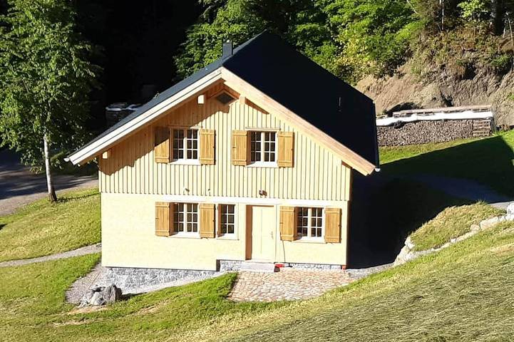 Ferienhaus für 9 Personen, mit Garten und Sauna in Bizau