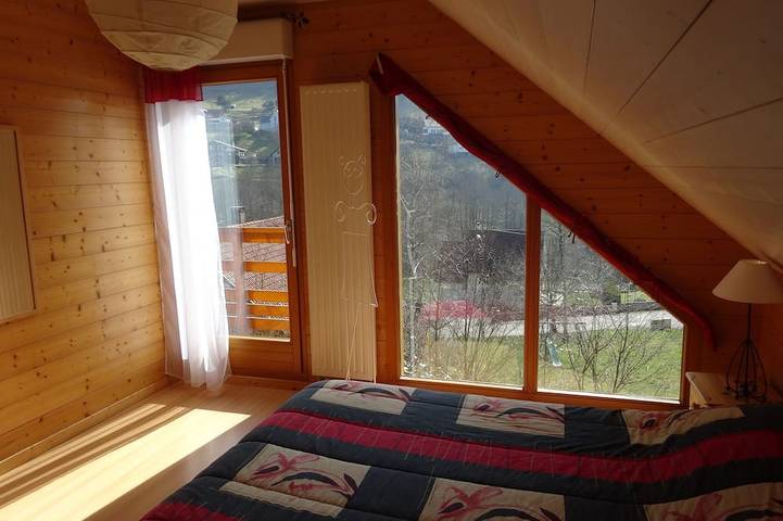 Gîte pour 8 personnes, avec jardin ainsi que jacuzzi et sauna, animaux acceptés à Saint-Amarin - 4