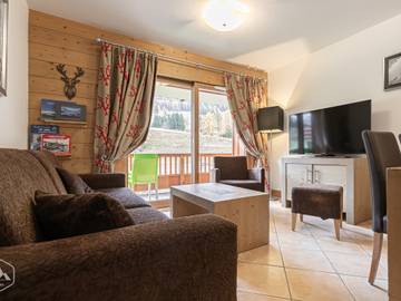 Chalet pour 6 personnes, avec piscine dans Val-Cenis