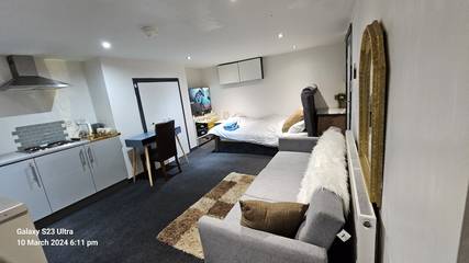 Apartment for 3 People in Leeds, West Yorkshire, Photo 1