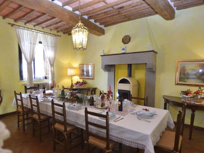 Villa a Uzzano con piscina privata in Uzzano, Provincia di Pistoia