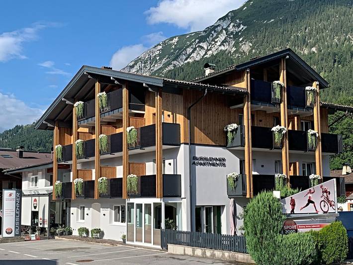 Ferienwohnung für 6 Personen, mit Balkon und Garten sowie Seeblick in Achenkirch