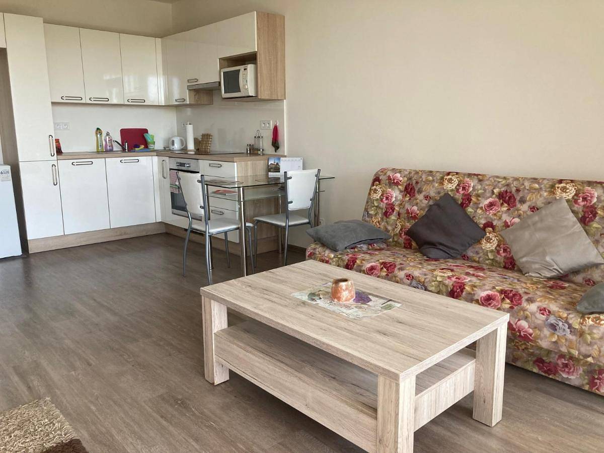 Appartement entier, Apartmán Edita - byt s terasou a parkovacím stáním, Topolová, Olomouc in Olomouc, Région d'Olomouc