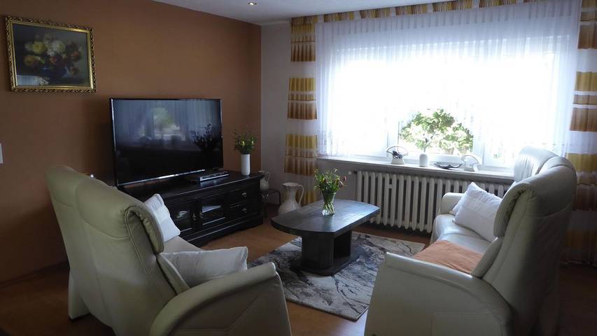 Ferienwohnung für 2 Personen, mit Garten und Pool in Thale - 2