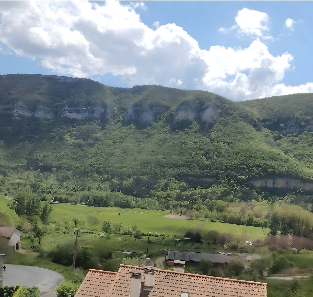 Appartement entier, Gîte des pêcheurs des Gorges du Tarn in Mostuéjouls, Parc naturel régional des Grands Causses