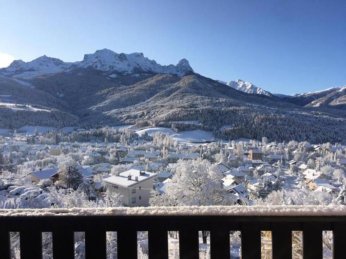 Gîte pour 4 personnes, avec jardin ainsi que balcon et vue à Barcelonnette - 4