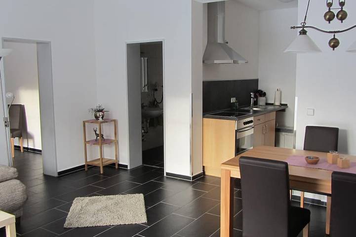 Ferienwohnung für 3 Personen, mit Balkon und Sauna sowie Garten, mit Haustier - 1