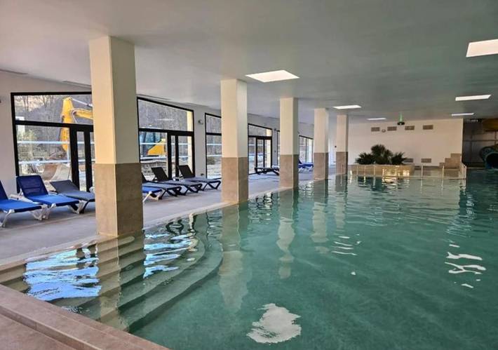 Location de vacances pour 6 personnes, avec sauna et piscine, animaux acceptés à Savignac-les-Ormeaux - 2