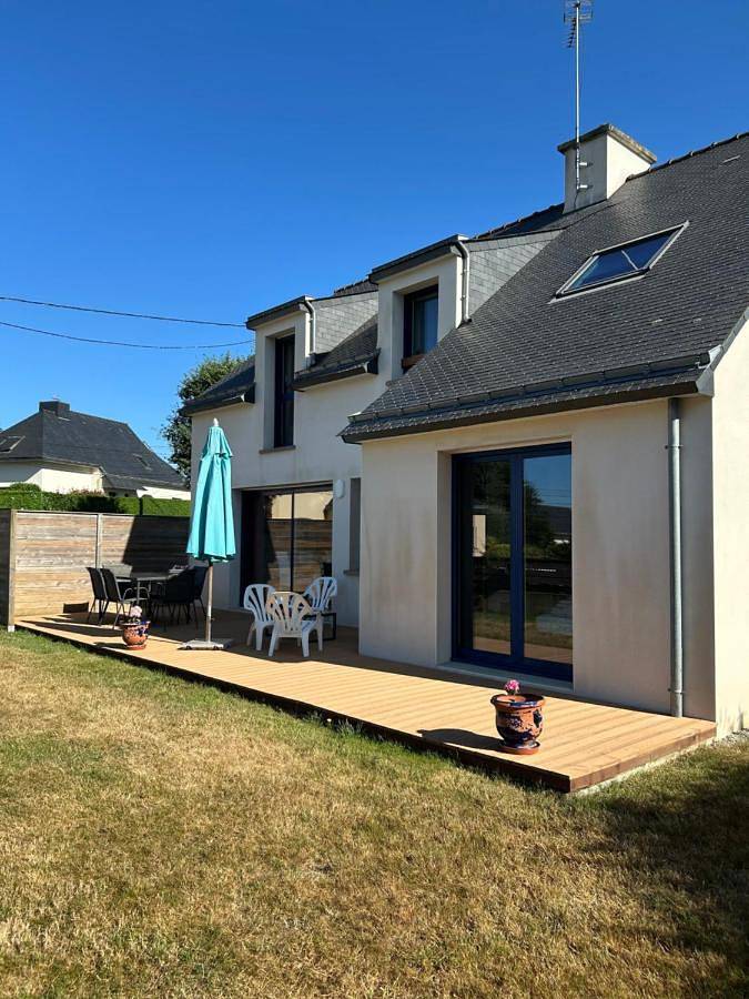 Location de vacances pour 10 personnes, avec terrasse et jardin, animaux acceptés à Saint-Avé - 3