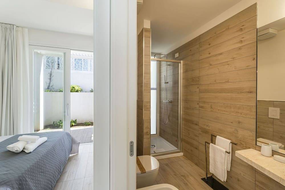 Apartamento entero, Bonito apartamento para 4 personas con piscina, Wifi, A/C, Tv, terraza y mascotas permitida in Spiaggia La Pelosa, Stintino