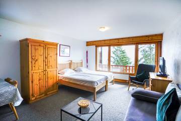 Gîte pour 5 personnes, avec piscine ainsi que sauna et balcon/terrasse, animaux acceptés dans Les Collons