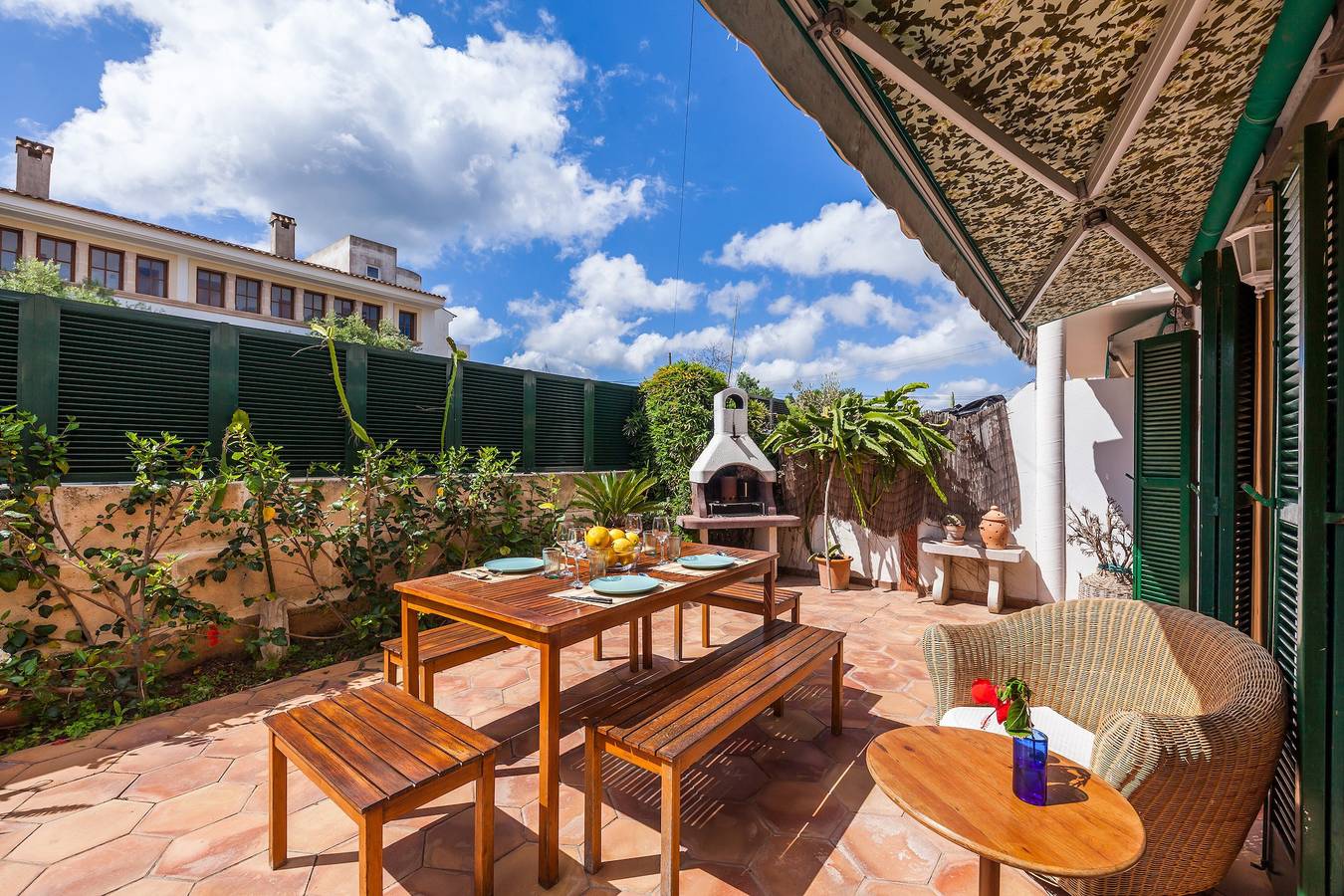 Vacation Home "Casa Ginebro" near Beach with 2 Private Terraces & Wi-Fi in Font de sa Cala, Capdepera