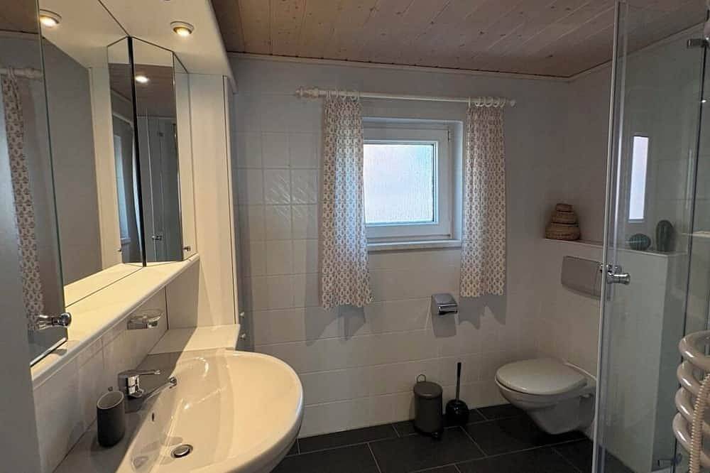 Gemütlicher Bungalow in See Nähe mit Boot in Ferchesar, Stechow-Ferchesar