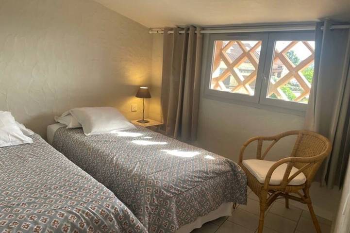 Gîte pour 4 personnes, avec balcon, animaux acceptés dans Plage de Saint Cyprien (Lecci) - 2