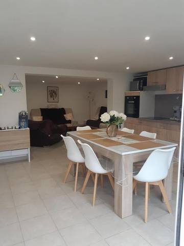 Gîte pour 10 personnes, avec piscine et jardin à Châtillon-sur-Indre