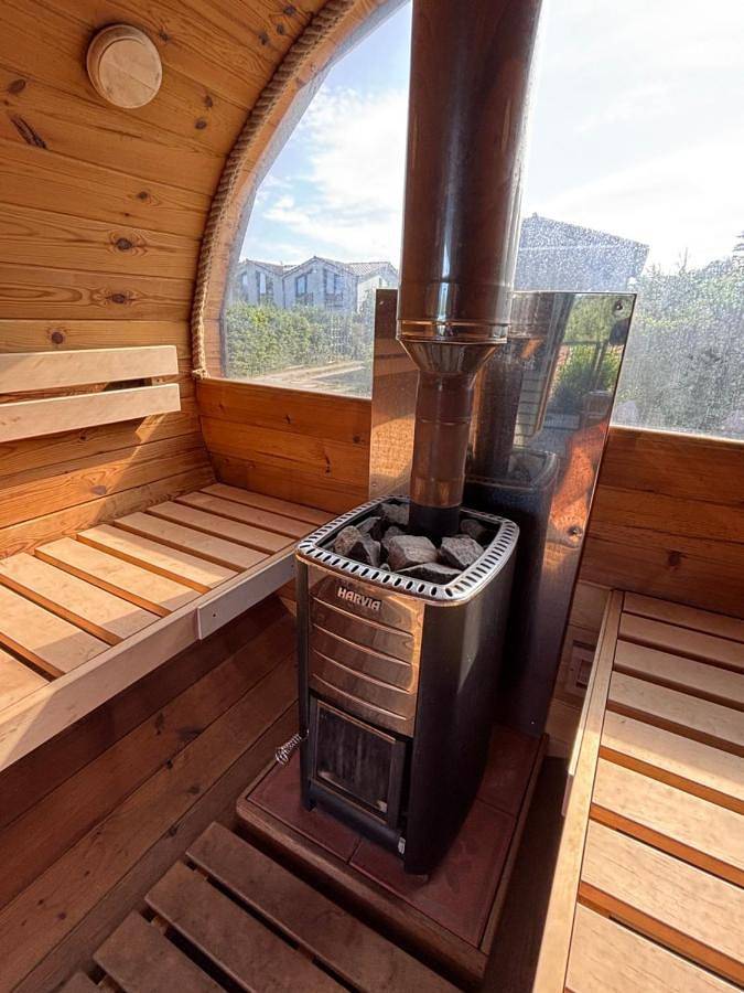 Ferienwohnung für 4 Personen, mit Whirlpool und Terrasse sowie Garten und Sauna in Isenbüttel - 3
