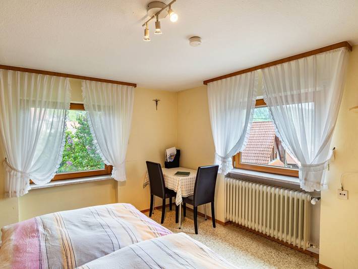 Ferienwohnung für 3 Personen, mit Garten und Terrasse in Forbach