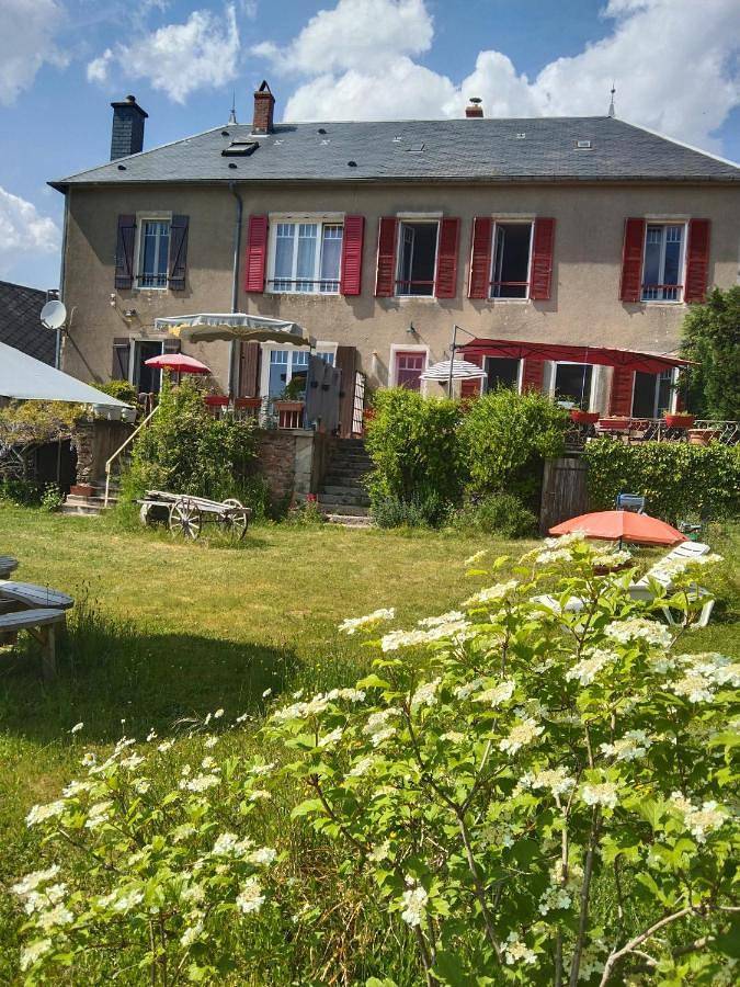 Location de vacances pour 6 personnes, avec vue et jardin, animaux acceptés à Moux-en-Morvan - 3