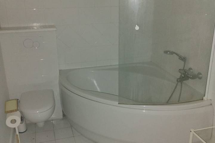 Ganze Wohnung, Just a stone's throw from the Citadel, a luxury apartment that sleeps 5. in Besançon, Doubs
