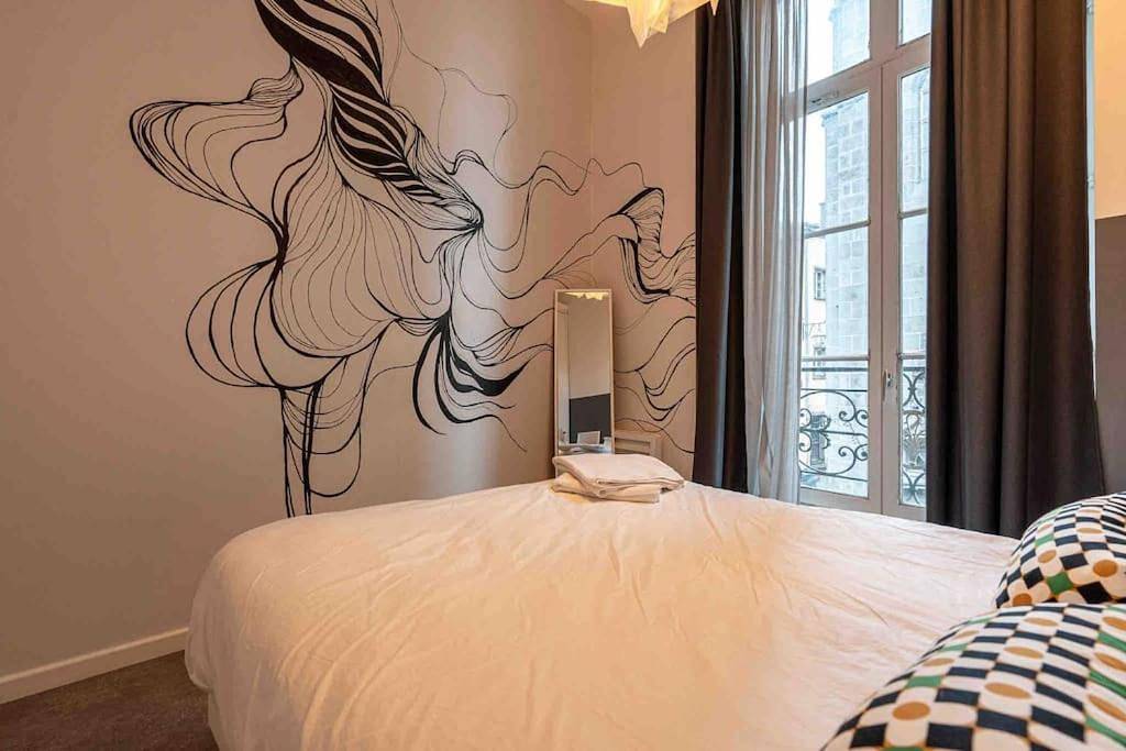 Appartement entier, Two-Bedroom Apartment in Riom, Parc naturel régional des Volcans d'Auvergne