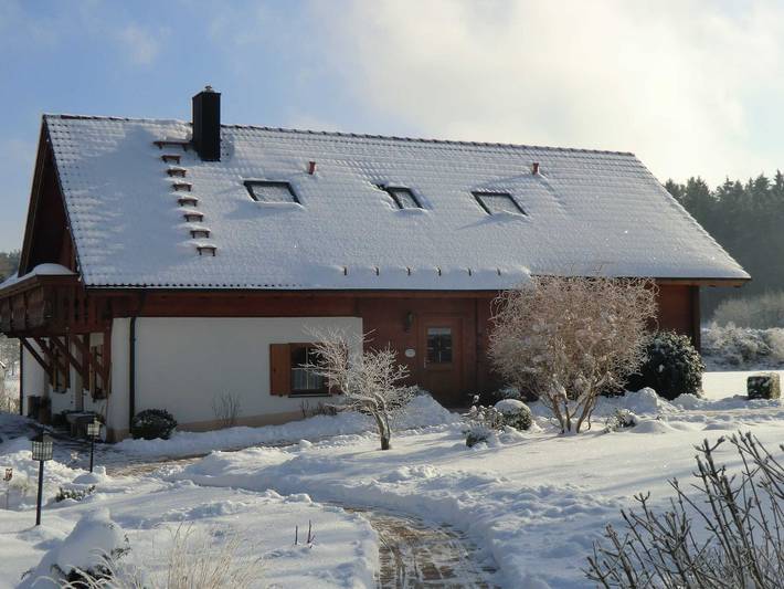 Bungalow für 3 Personen, mit Terrasse und Garten, kinderfreundlich in Franken