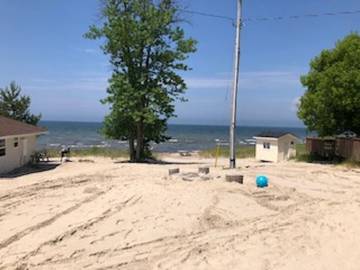 Cabin Rentals And Lodges for 10 Guests in Wasaga Beach, ON, Lake Huron ON, Picture 4