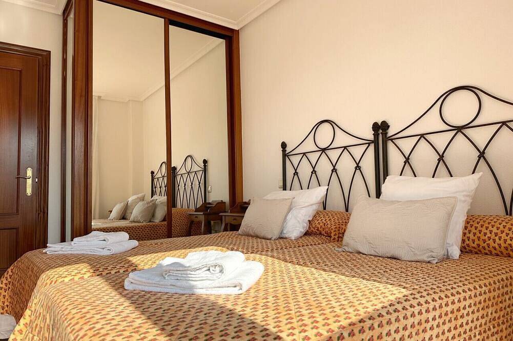 Entire apartment, Cozy Tourist Apartment in Somo, Ideal for Families. in Somo, Ribamontán al Mar