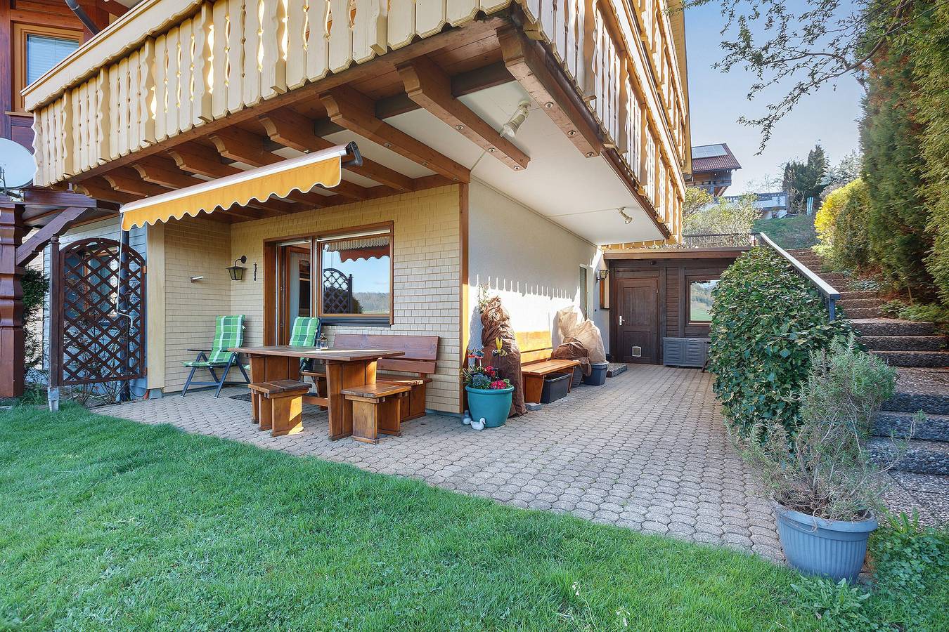 Ganze Wohnung, Ferienwohnung Rosi mit einmaligem Panoramaausblick, großer Sonnenterrasse und Wlan in Bernau im Schwarzwald, Südschwarzwald