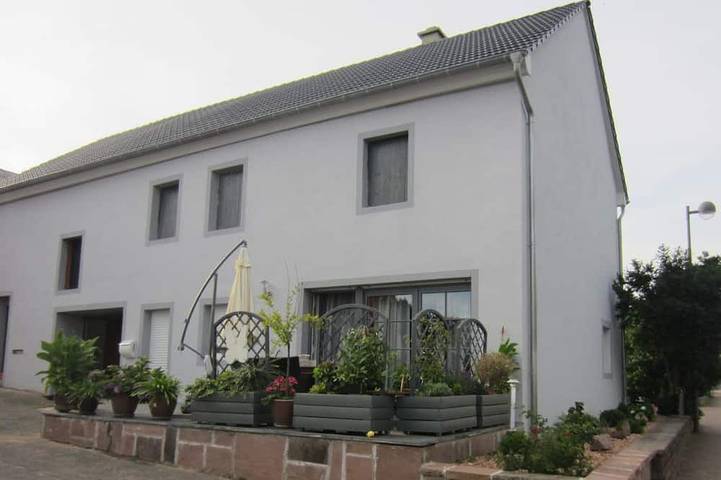 Ferienwohnung für 3 Personen, mit Garten in Neuheilenbach