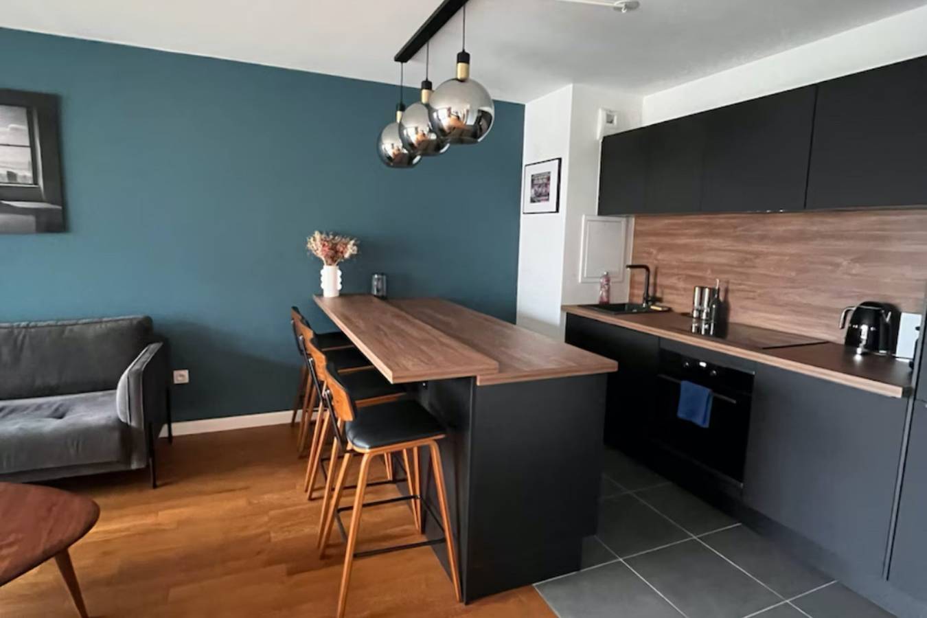 Appartement entier, Logement paisible à Clamart, aux portes de Paris. in Clamart, Hauts-de-Seine