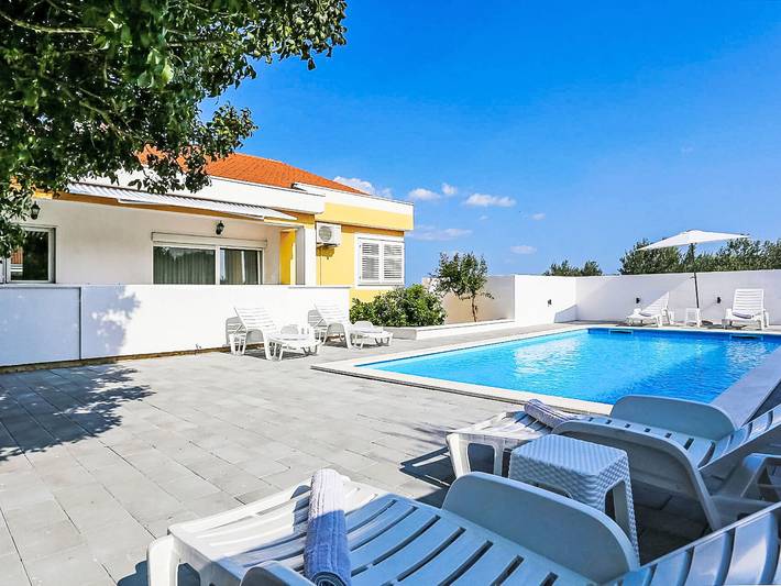 Ferienhaus für 6 Personen, mit Garten und Terrasse - 1