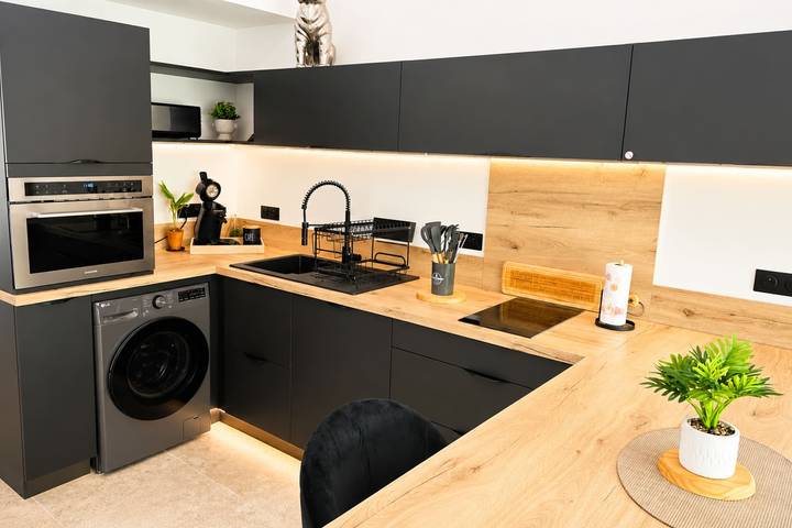 Location de vacances pour 4 personnes, avec terrasse, adapté aux familles dans Plage Naturiste (Le Cap d'Agde) - 3