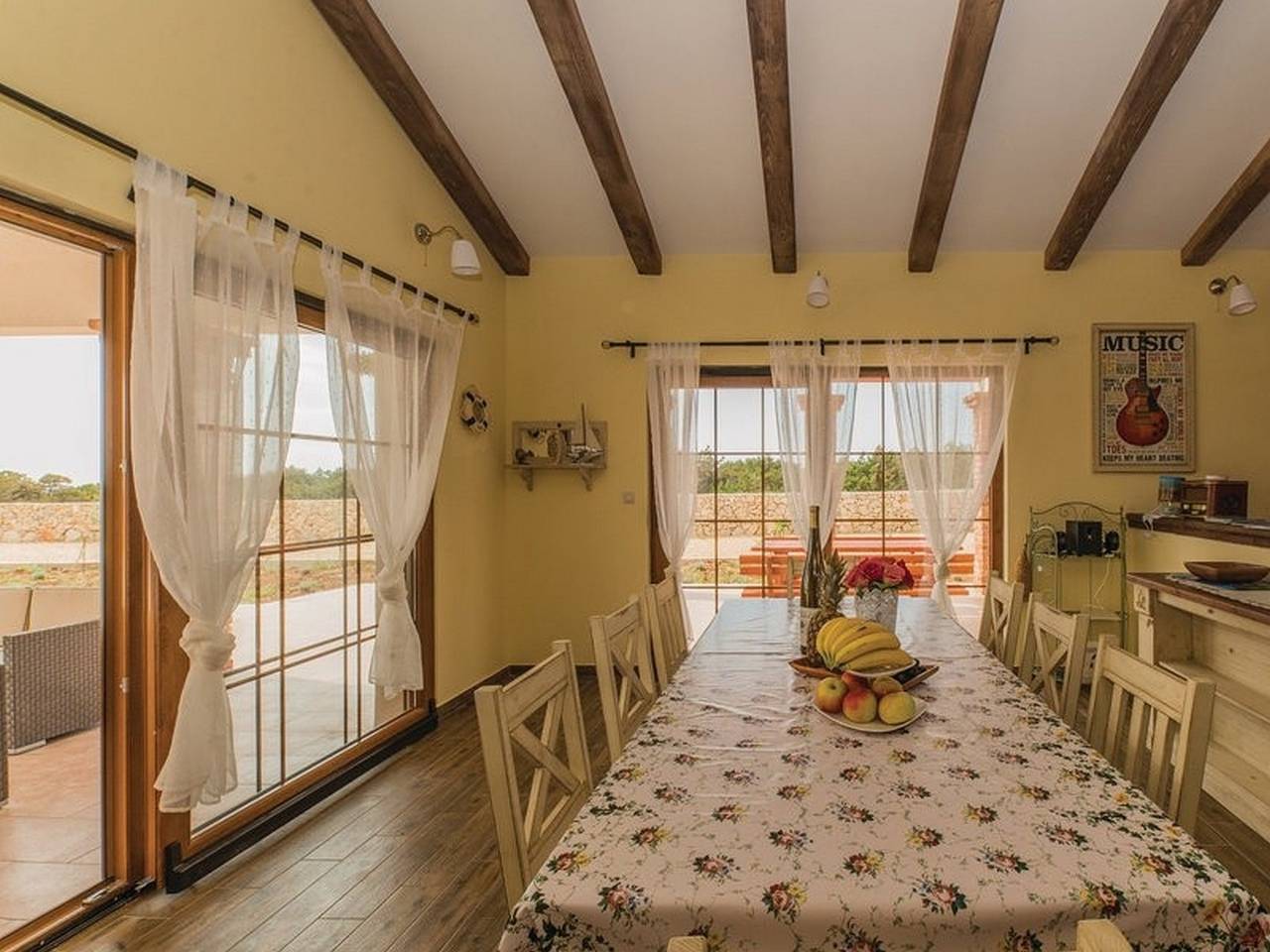 Villa Melody mit Tennisplatz in Novalja, Pag
