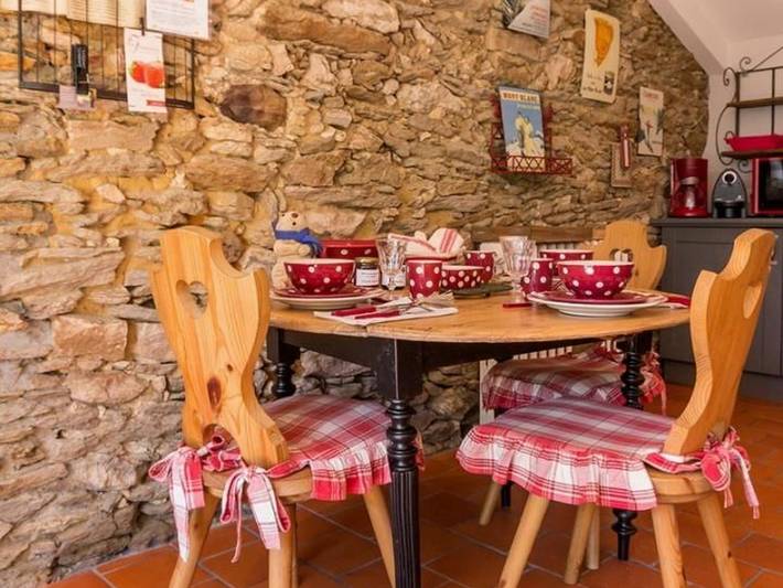 Gîte Ecogîte près de Pornic: parc fleuri, accès Pmr, vélos, cheminée, et king-size bed. in Arthon-en-Retz, Chaumes-en-Retz