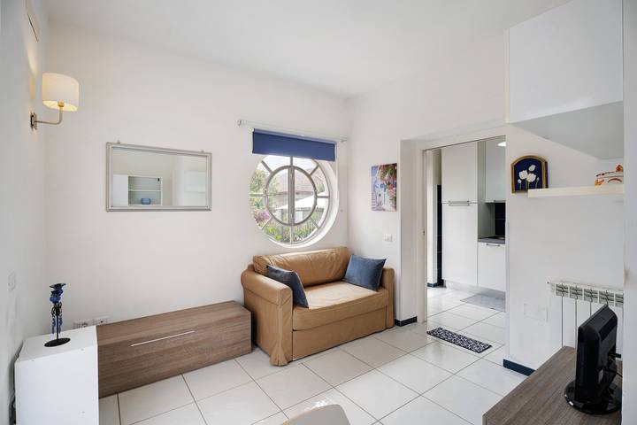 Ferienwohnung für 5 Personen, mit Balkon und Garten in Santa Maria di Castellabate - 2