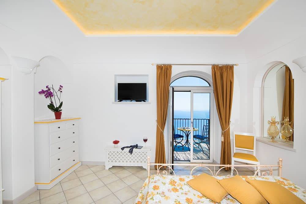 Appartamento intero, La Gatta - Le Contrade by Sosòre Holiday Homes - Amalfi Coast in Furore, Costiera amalfitana