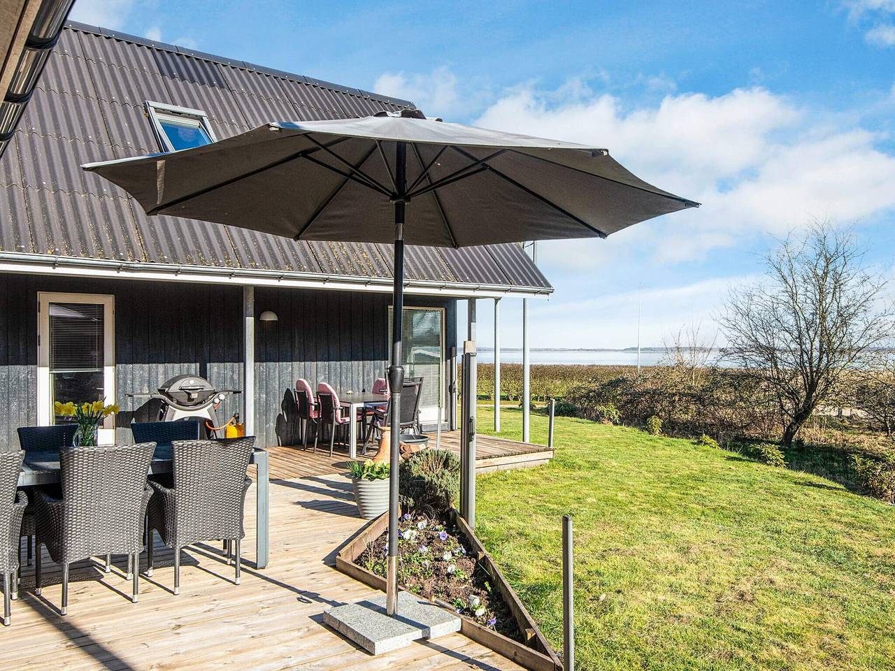 Panorama-Fjord-Retreat mit Whirlpool in Ørding, Morsø