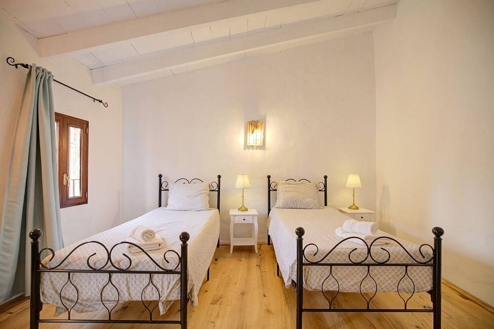 Petra holiday home by Rentallorca in Petra, Interior de Mallorca