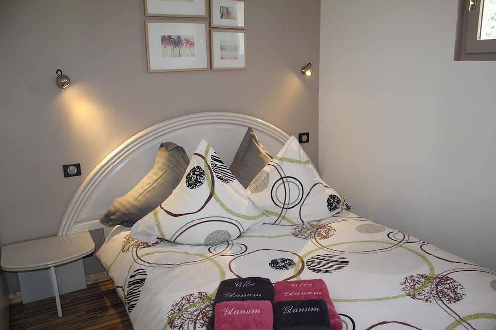 Appartement entier, Villa Glanum en Provence - Meublé Tourisme **** 2025 - Lovely Provence ! in Salon-de-Provence, Côte méditerranéenne (France)
