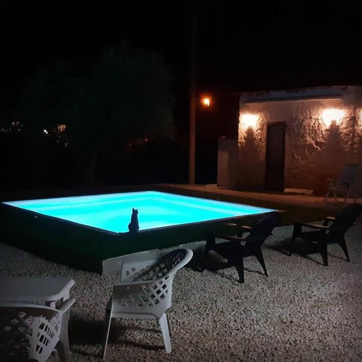 Villa voor 16 personen, with Balkon and Whirlpool as well as Terras and Tuin in Vittoria