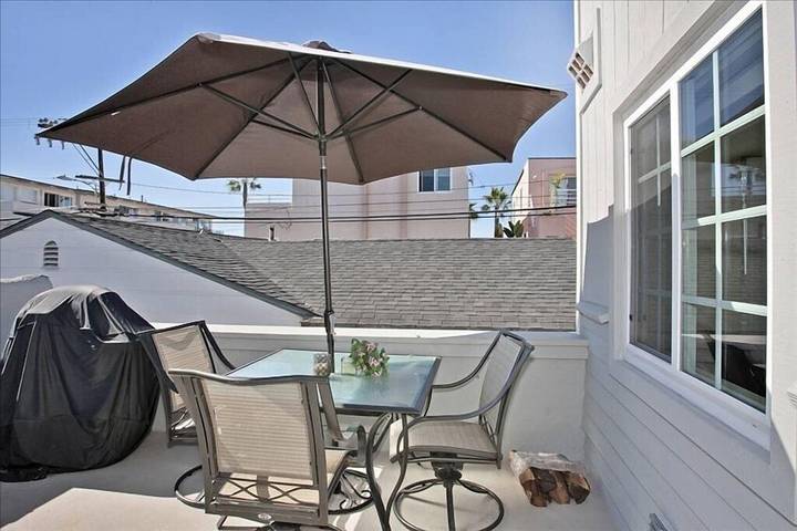 Bungalow for 6 people, with terrace in California