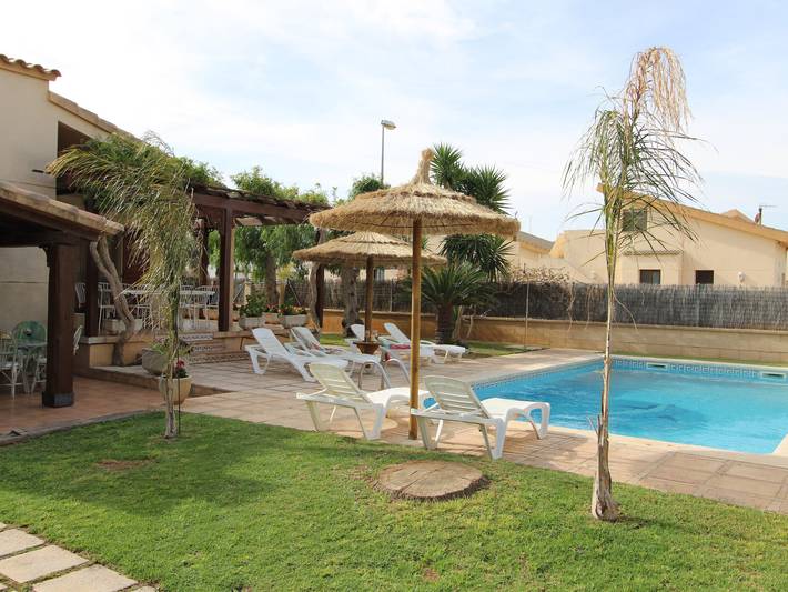Ferienhaus für 14 Personen, mit Terrasse und Garten an der Costa Dorada - 3
