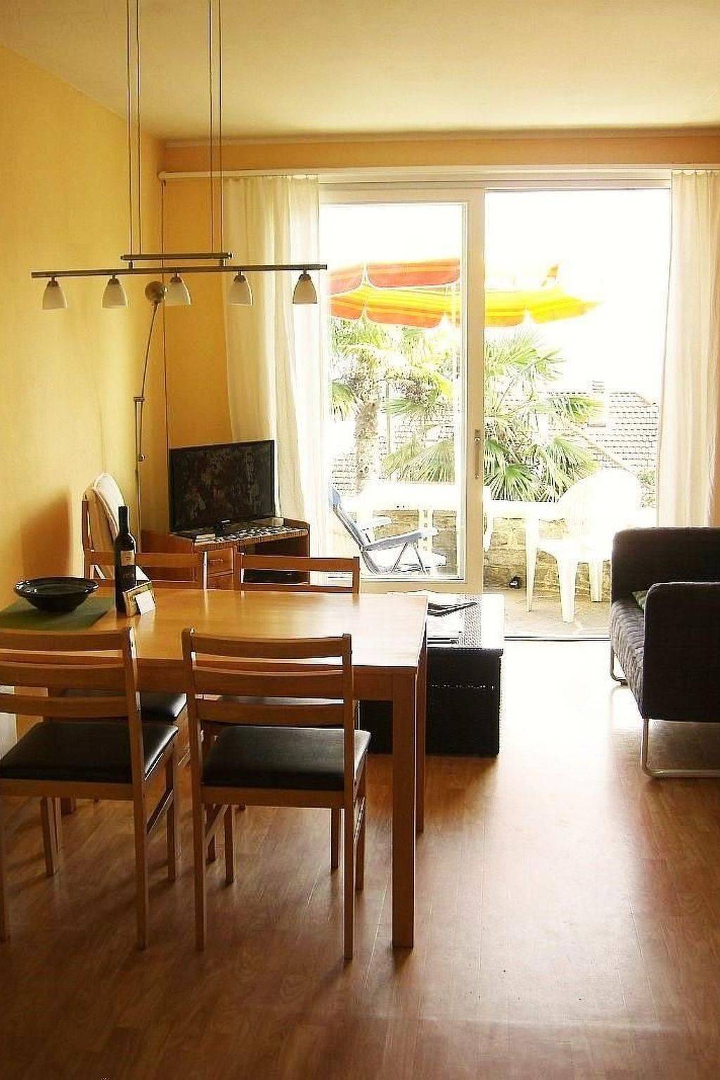 Ganze Wohnung, Casa Reduit Giardino in Orselina, Tessiner Alpen