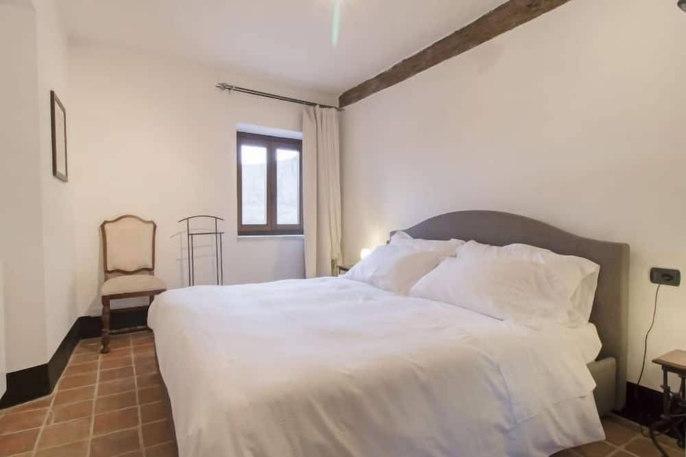 Cantiniere by Interhome in Tresana, Val di Magra