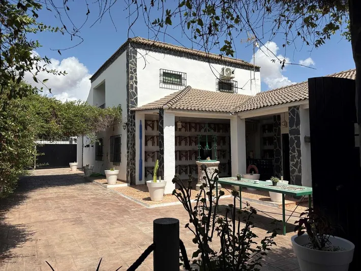 Maison de vacances pour 8 personnes, avec piscine et jardin - 1