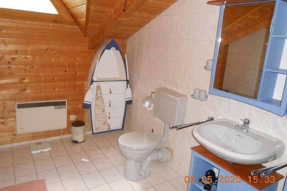 Nice holiday home \"Aunt Emma\" in Regen, Bavarian Forest, pets welcome in Regen (East Bayern), Eastern Bavaria