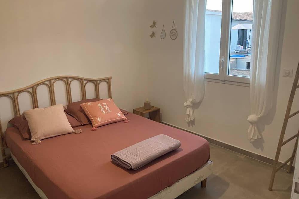 Maison individuelle dans résidence familiale à 700m à pied de la mer. in Ghisonaccia, Région de Corte