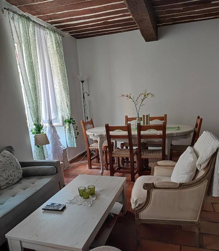 Appartement de vacances pour 2 personnes, avec balcon et vue, animaux acceptés