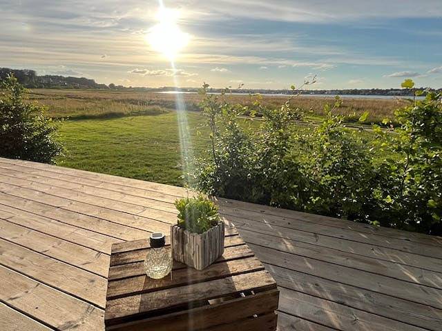 Frische Luft auf einer offenen Terrasse mit Aussicht in Hadersleben, Kleiner Belt